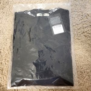 NWT Buck Mason black slub curved hem V-neck tee